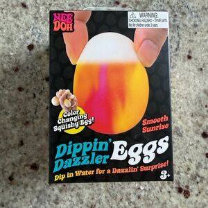 Dippin' Dazzler Eggs Color-Changing Smooth Sunrise (Yellow/Pink/White)